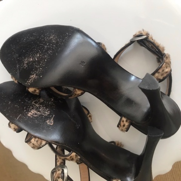 Ombeline Paris strappy sandals size 6, barely worn - Picture 5 of 6